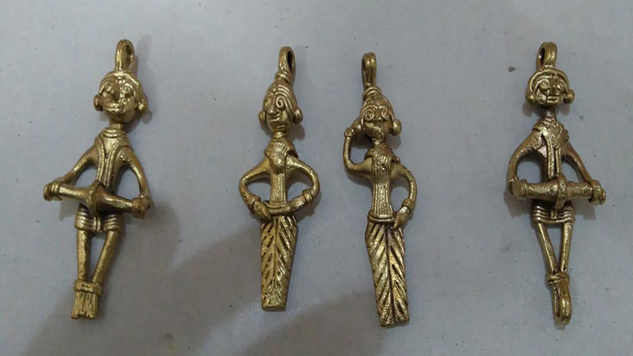 Photograph from an Anandodhara post